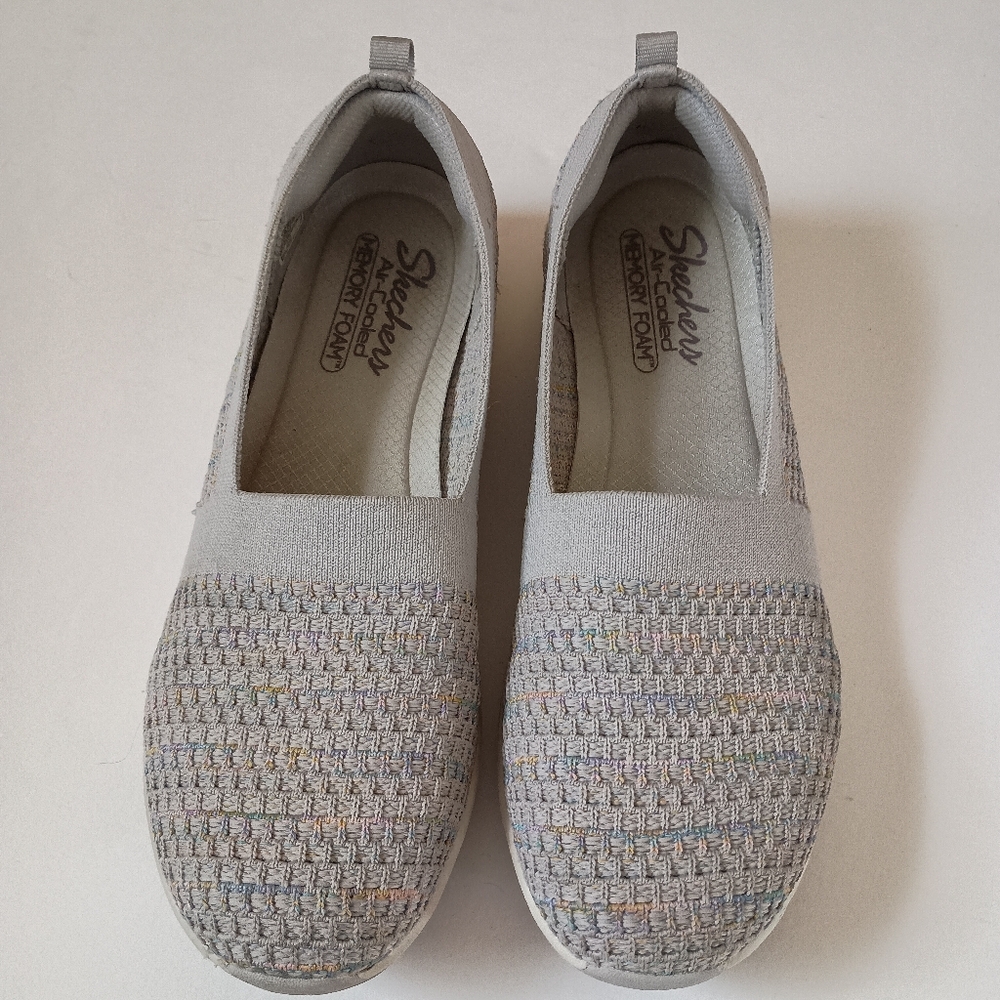 Sketchers Ladies Sz 11 Air-Cooled Grey Multi-Color Slip-On